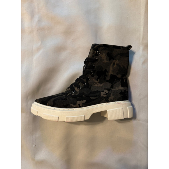 Revolve Combat Boots Rouge Helium Chunky Platform Camo Lace Up Size 8 - Picture 7 of 7